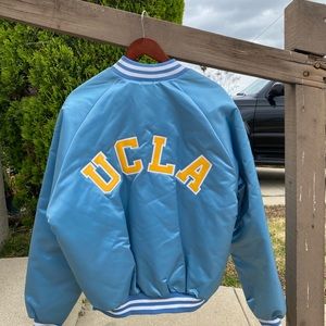 vintage ucla bomber jacket - really cushion-y!